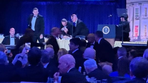 ¡NUEVO ATENTADO CONTRA TRUMP! Disparos, pánico y evacuación de emergencia en la Casa Blanca 😱🚨